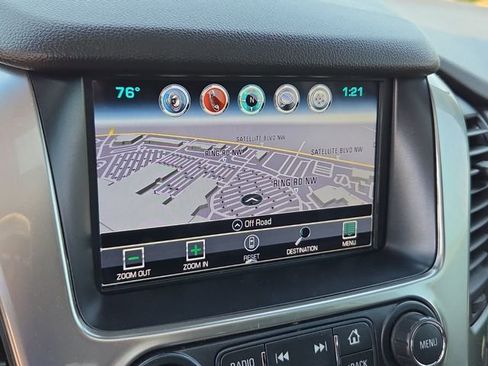 Used 2019 Chevrolet Tahoe Premier RWD image 16