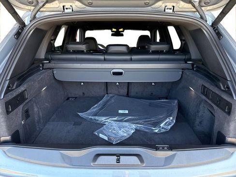 New 2026 BMW X5 xDrive50e w/ Executive Package AWD/4WD image 13