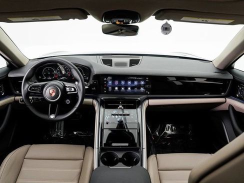 New 2026 Porsche Panamera 4 image 21