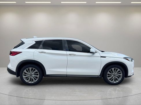 Used 2023 INFINITI QX50 Pure AWD/4WD image 6