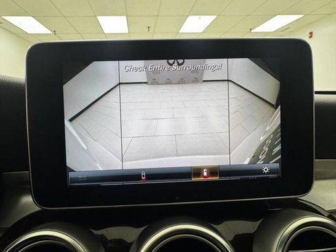 Used 2018 Mercedes-Benz C 300 4MATIC Sedan image 28