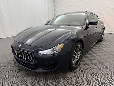 Used 2019 Maserati Ghibli S Q4 image 2