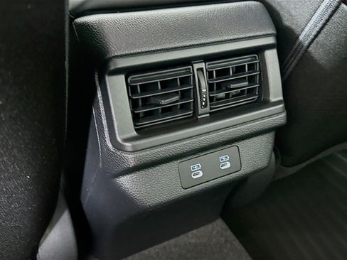 Used 2025 Honda Accord LX image 21