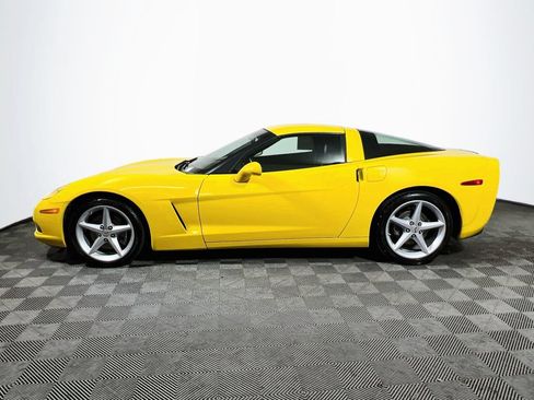 Used 2013 Chevrolet Corvette Coupe RWD image 4