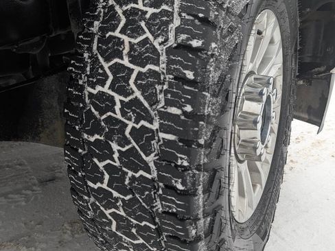 Used 2022 Ford F250 XLT image 4