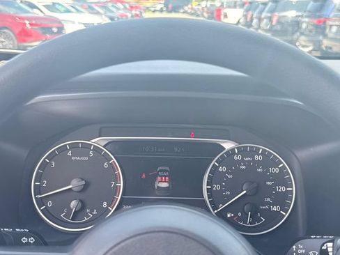 Certified 2024 Nissan Rogue S FWD image 17
