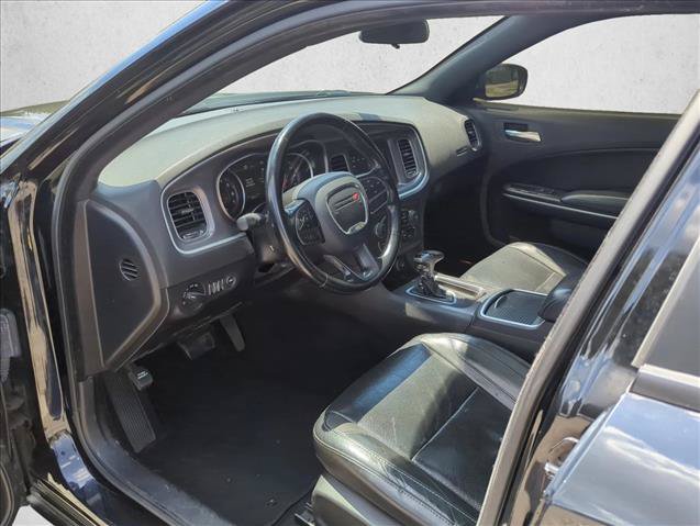 Used 2020 Dodge Charger SXT w/ Leather Interior Group RWD image 11
