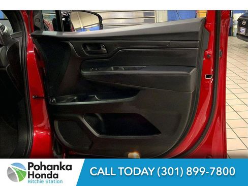 Used 2025 Honda Odyssey Sport-L image 26