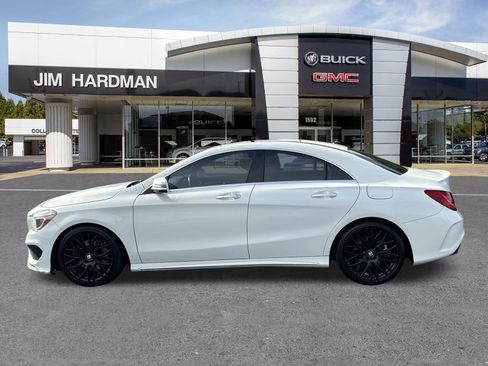 Used 2015 Mercedes-Benz CLA 250 image 4