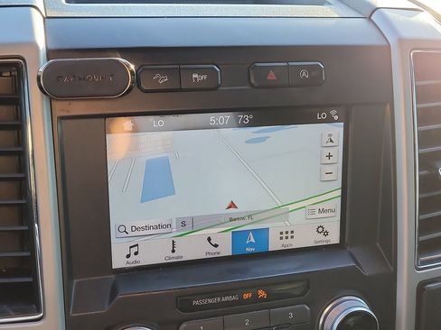 Used 2018 Ford F150 Lariat w/ Equipment Group 502A Luxury image 21