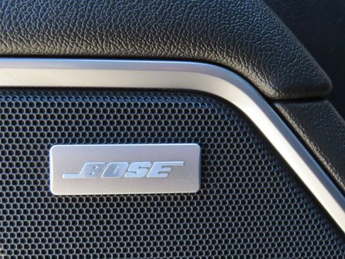 Used 2022 Chevrolet Silverado 1500 RST AWD/4WD image 15