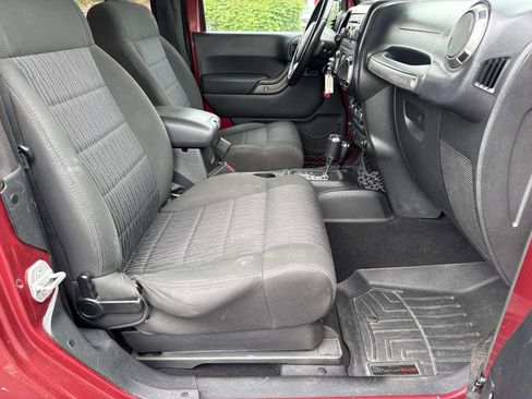 Used 2012 Jeep Wrangler Sport AWD/4WD image 21