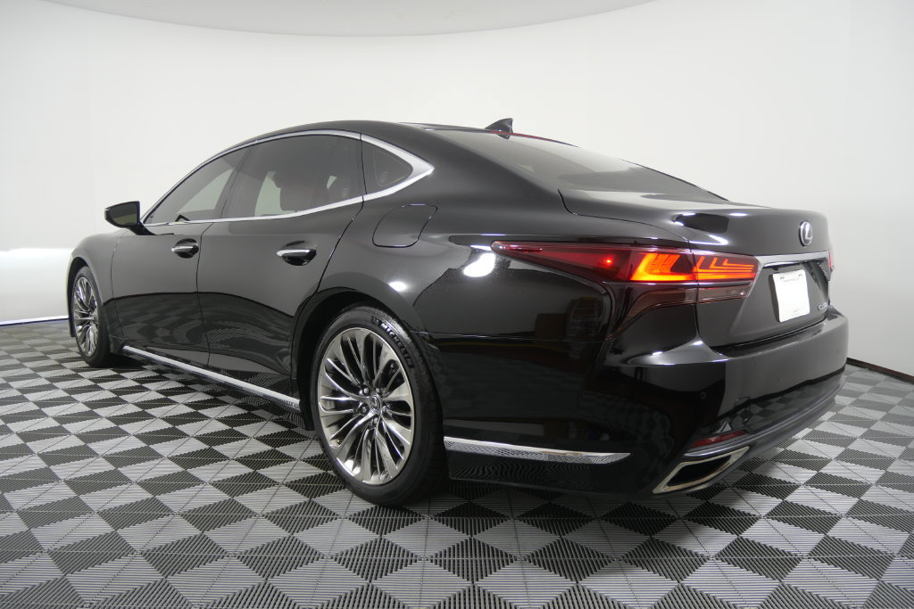 Used 2021 Lexus LS 500 w/ Interior Upgrade Package RWD image 8