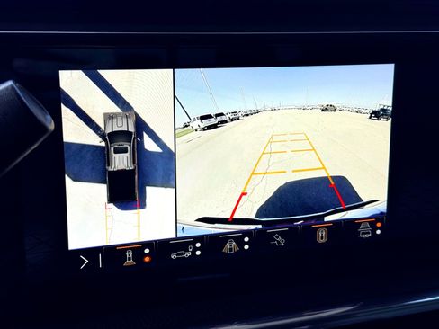 Used 2024 GMC Sierra 2500 Denali w/ Denali Reserve Package image 33