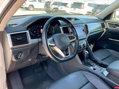 Used 2021 Volkswagen Atlas SEL w/ MDO Package (Bench Seat) image 14