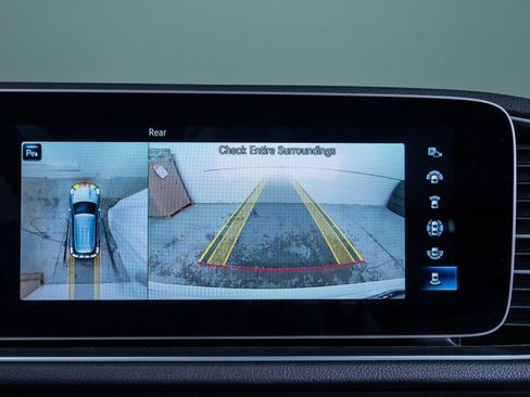 Used 2021 Mercedes-Benz GLE 350 4MATIC image 25