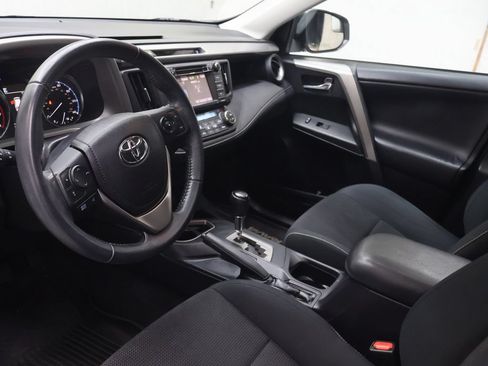 Used 2016 Toyota RAV4 XLE FWD image 17