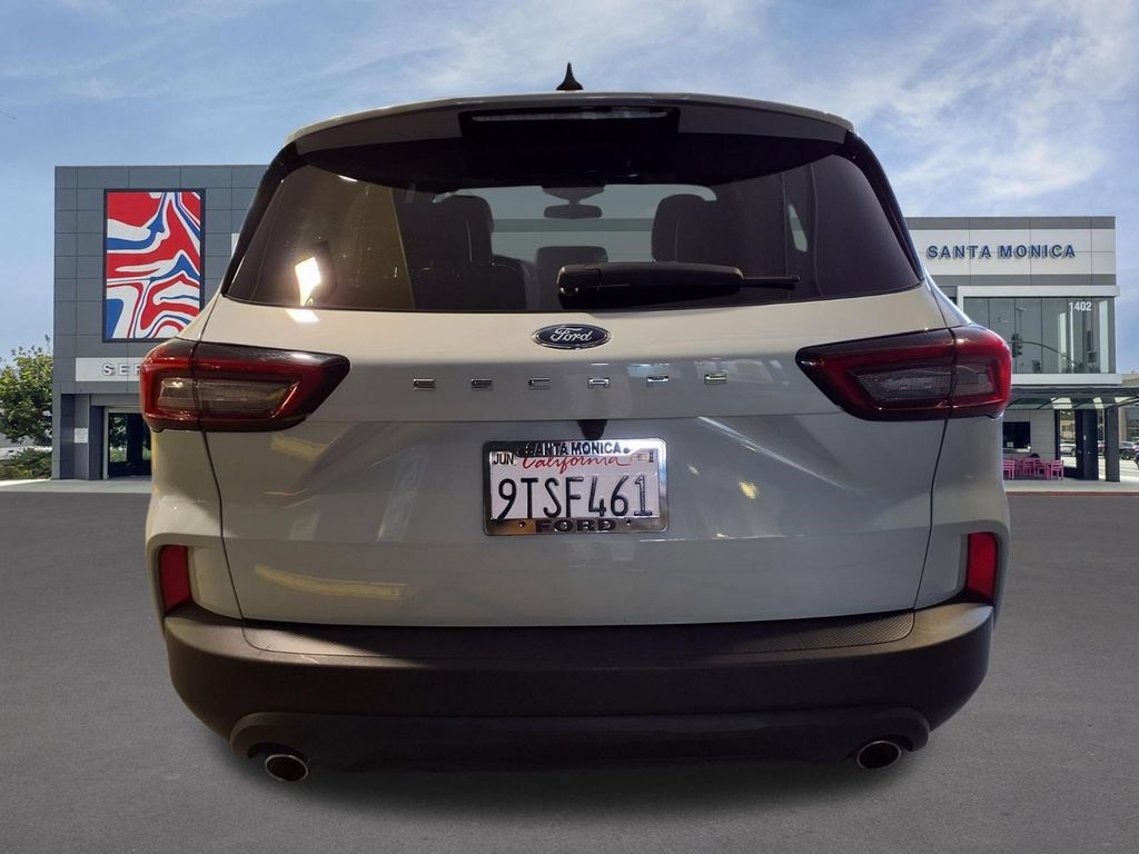 Used 2025 Ford Escape ST-Line FWD image 23