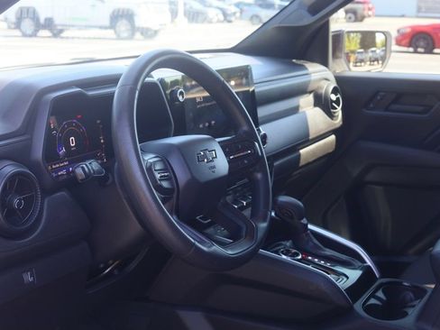 Used 2023 Chevrolet Colorado Trail Boss w/ Technology Package AWD/4WD image 14