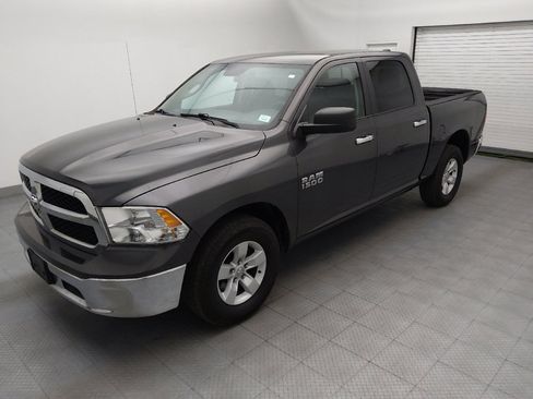 Used 2018 RAM 1500 Classic SLT RWD image 2