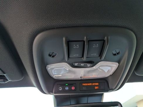 New 2026 Chevrolet Colorado ZR2 w/ Technology Package image 38