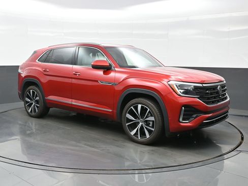 Used 2024 Volkswagen Atlas Cross Sport SEL Premium R-Line image 8