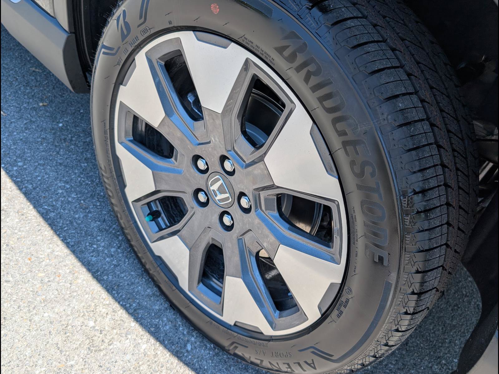 New 2026 Honda Pilot Elite image 15