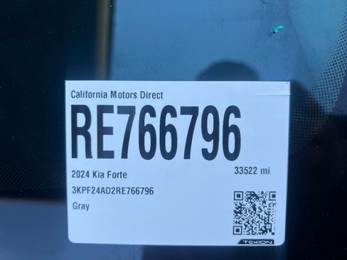 Used 2024 Kia Forte LXS FWD image 17