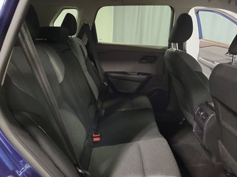 Used 2021 Nissan Rogue S AWD/4WD image 28