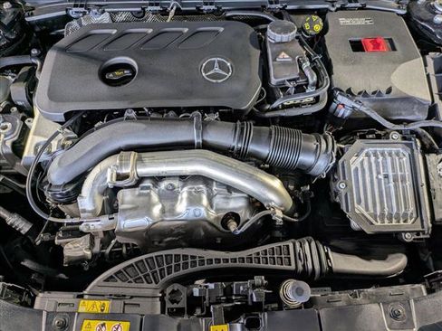 Used 2026 Mercedes-Benz GLB 250 image 25
