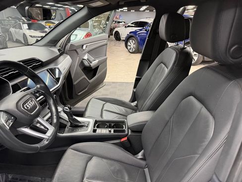 Used 2021 Audi Q3 2.0T Premium AWD/4WD image 32