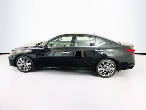 Used 2023 Nissan Altima 2.5 SL FWD image 4