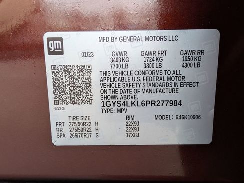 Used 2023 Cadillac Escalade ESV Premium Luxury w/ Performance Package image 34