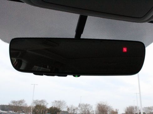 Used 2018 Subaru Forester 2.5i Premium w/ All-Weather Package image 36