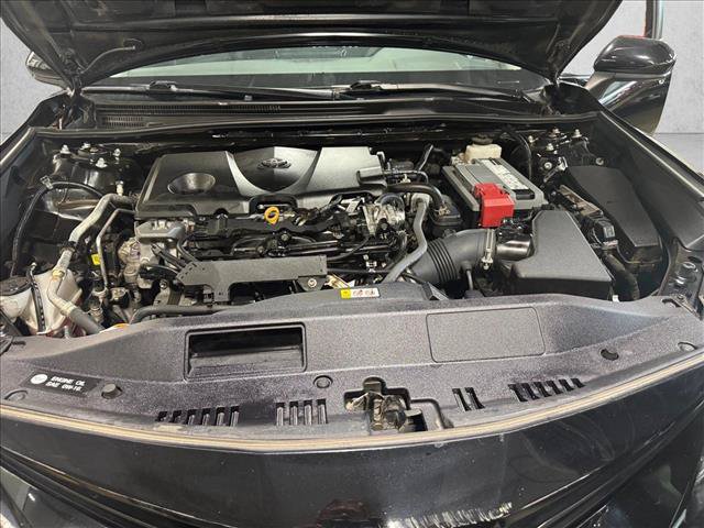 Used 2021 Toyota Camry LE FWD image 17