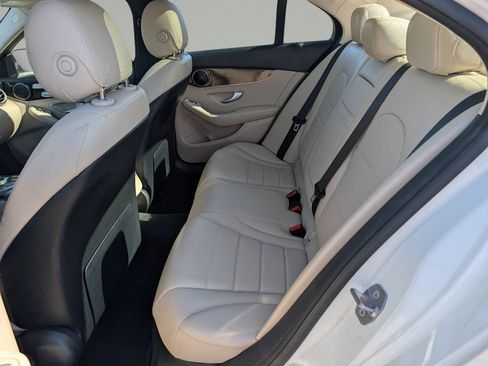 Used 2018 Mercedes-Benz C 300 Sedan w/ Premium Package image 15