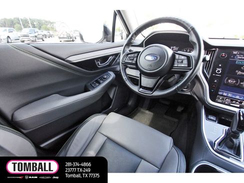 Used 2025 Subaru Outback Onyx Edition AWD/4WD image 9