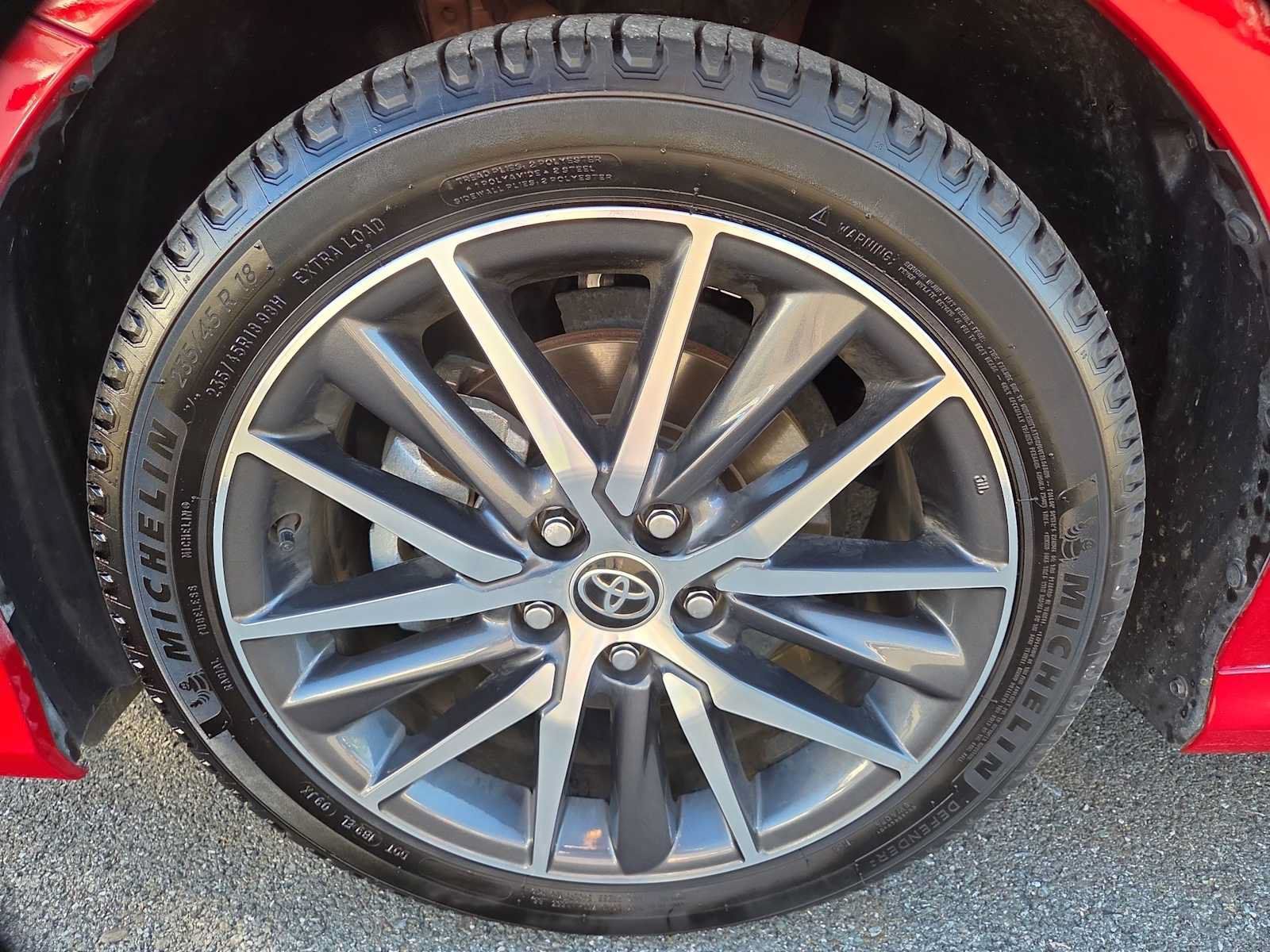 Used 2023 Toyota Camry XLE FWD image 23
