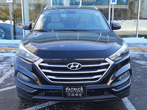 Used 2017 Hyundai Tucson SE image 18