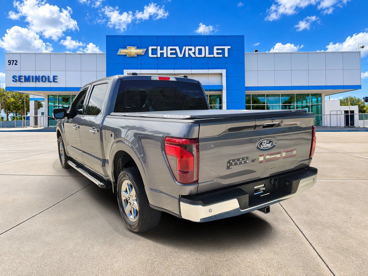 Used 2024 Ford F150 XLT w/ Equipment Group 302A MID RWD image 4