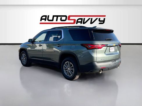 Used 2023 Chevrolet Traverse LT FWD image 5