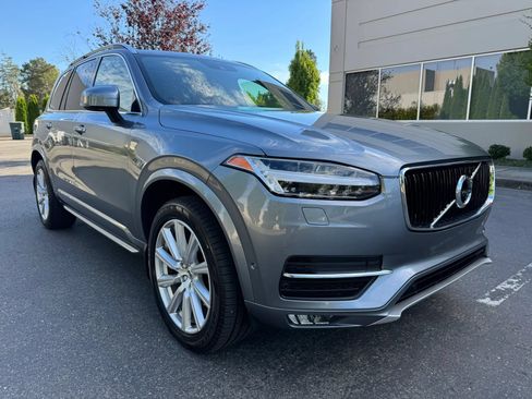 Used 2017 Volvo XC90 T6 Momentum w/ Vision Package AWD/4WD image 2