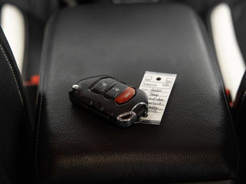 Used 2020 Jeep Gladiator Overland image 38