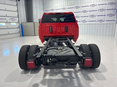 New 2026 Chevrolet Silverado 3500 LT w/ Convenience Package AWD/4WD image 4