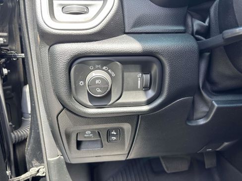 Used 2020 RAM 1500 Big Horn image 13