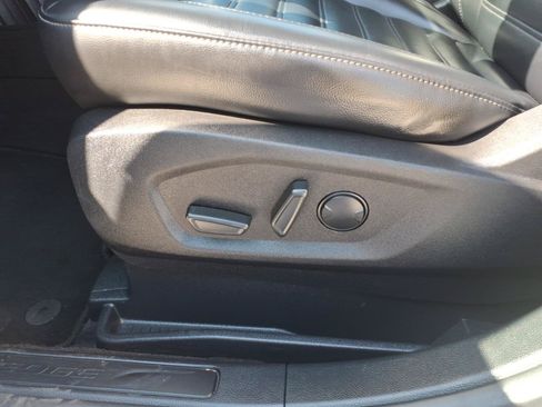 Used 2024 Ford Edge SEL AWD/4WD image 12