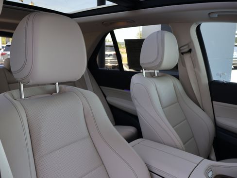 Certified 2026 Mercedes-Benz GLE 350 4MATIC image 29