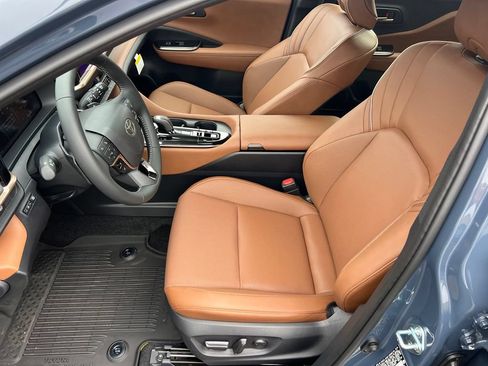 Certified 2026 Toyota Crown Signia w/ Advanced Technology Package AWD/4WD image 12