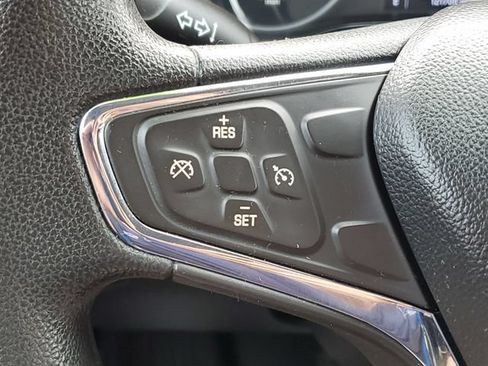 Used 2019 Chevrolet Cruze LT FWD image 11