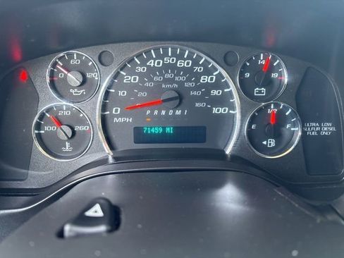 Used 2021 Chevrolet Express 2500 Extended w/ Driver Convenience Package RWD image 12
